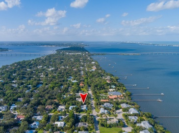 85 Sewalls Point Road, Sewalls Point, Florida 34996, 3 Bedrooms Bedrooms, ,2 BathroomsBathrooms,Residential,For Sale,Sewalls Point,RX-10948834